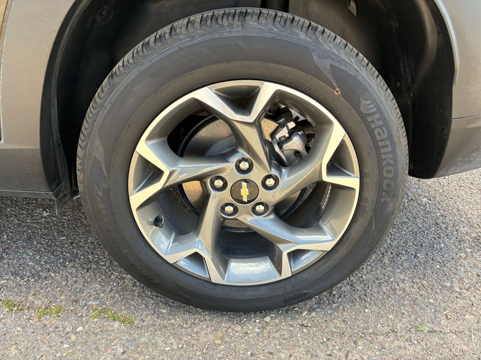 Used 2025 Chevrolet Trax LT image 29