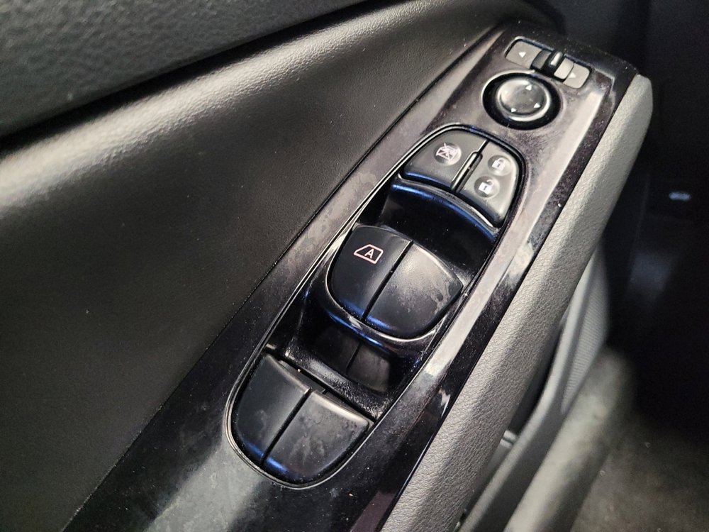 Used 2023 Nissan Altima 2.5 SV FWD image 27