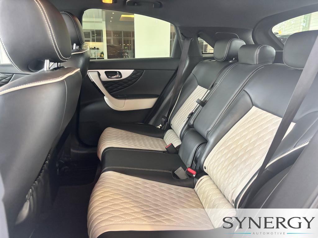Used 2017 INFINITI QX70 2WD w/ Limited Package image 22