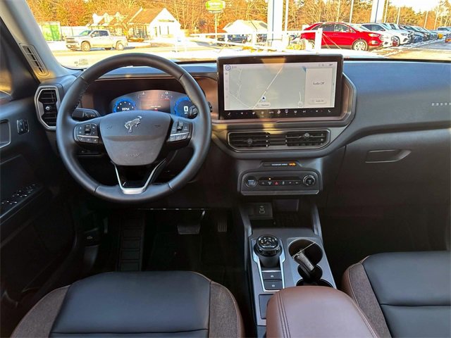 Used 2025 Ford Bronco Sport Outer Banks w/ Outer Banks Tech Package+ image 12