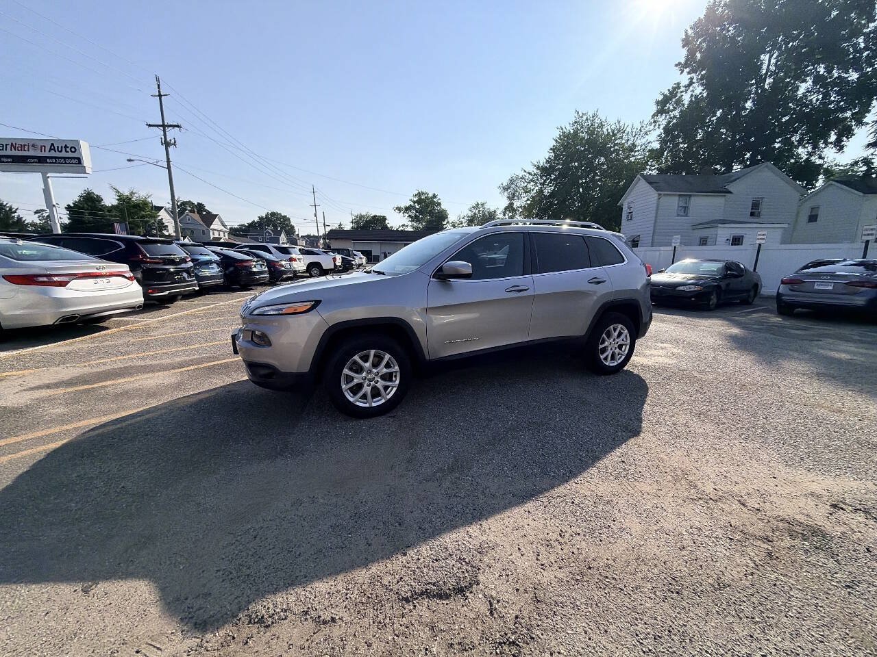 Used 2016 Jeep Cherokee Latitude AWD/4WD image 30