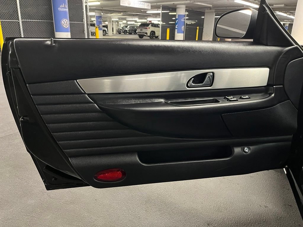 Used 2003 Ford Thunderbird RWD image 16