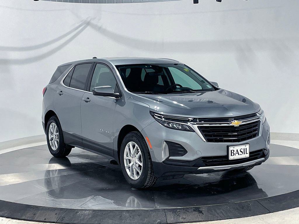 Used 2024 Chevrolet Equinox LT image 40