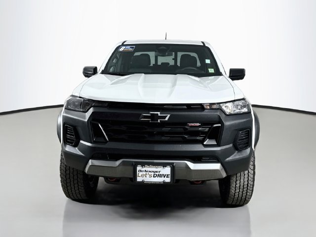 Used 2023 Chevrolet Colorado Trail Boss AWD/4WD image 7
