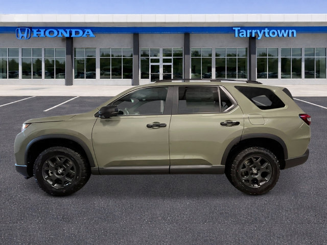 New 2026 Honda Pilot TrailSport image 2