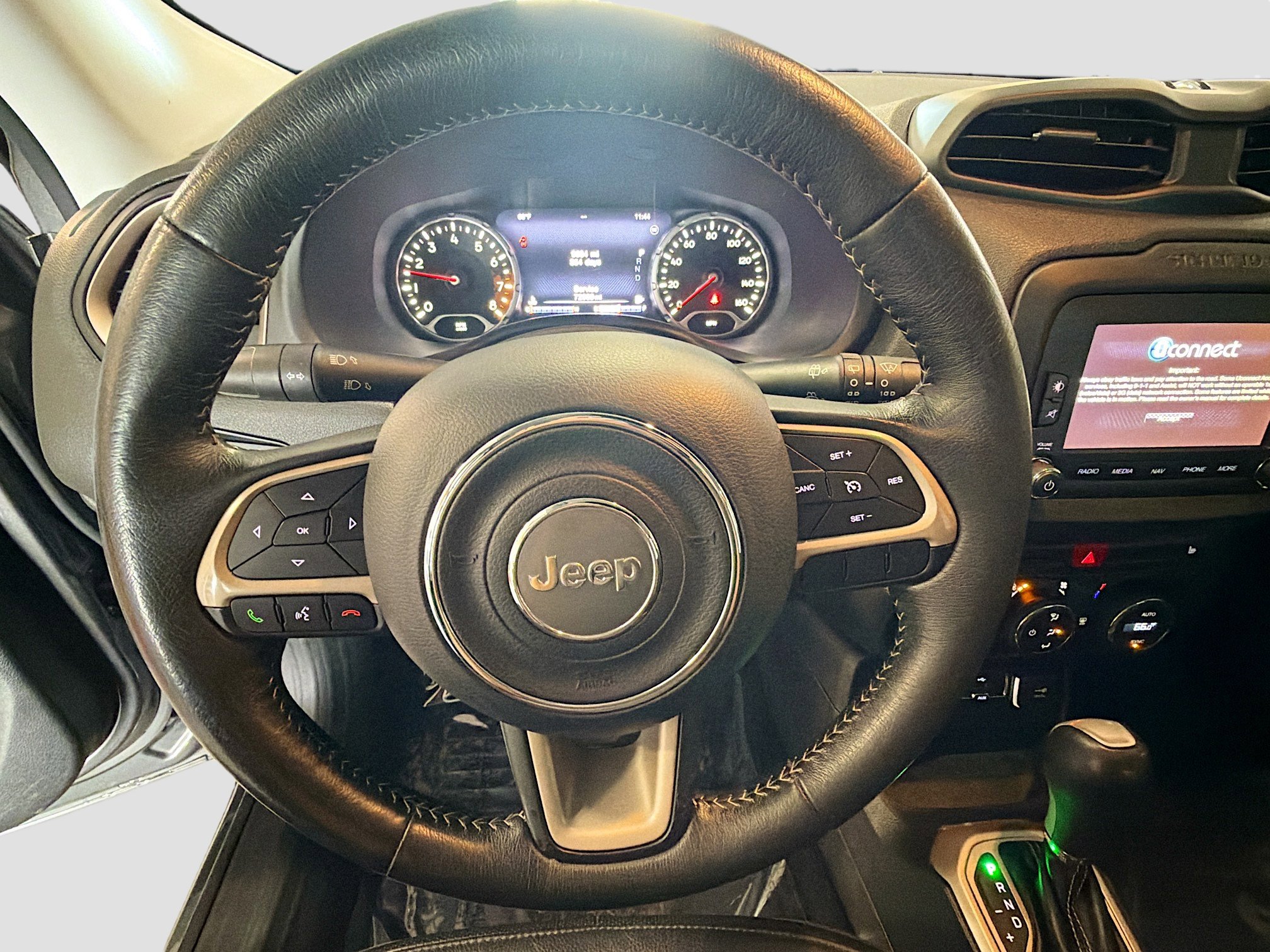 Used 2016 Jeep Renegade Limited AWD/4WD image 17