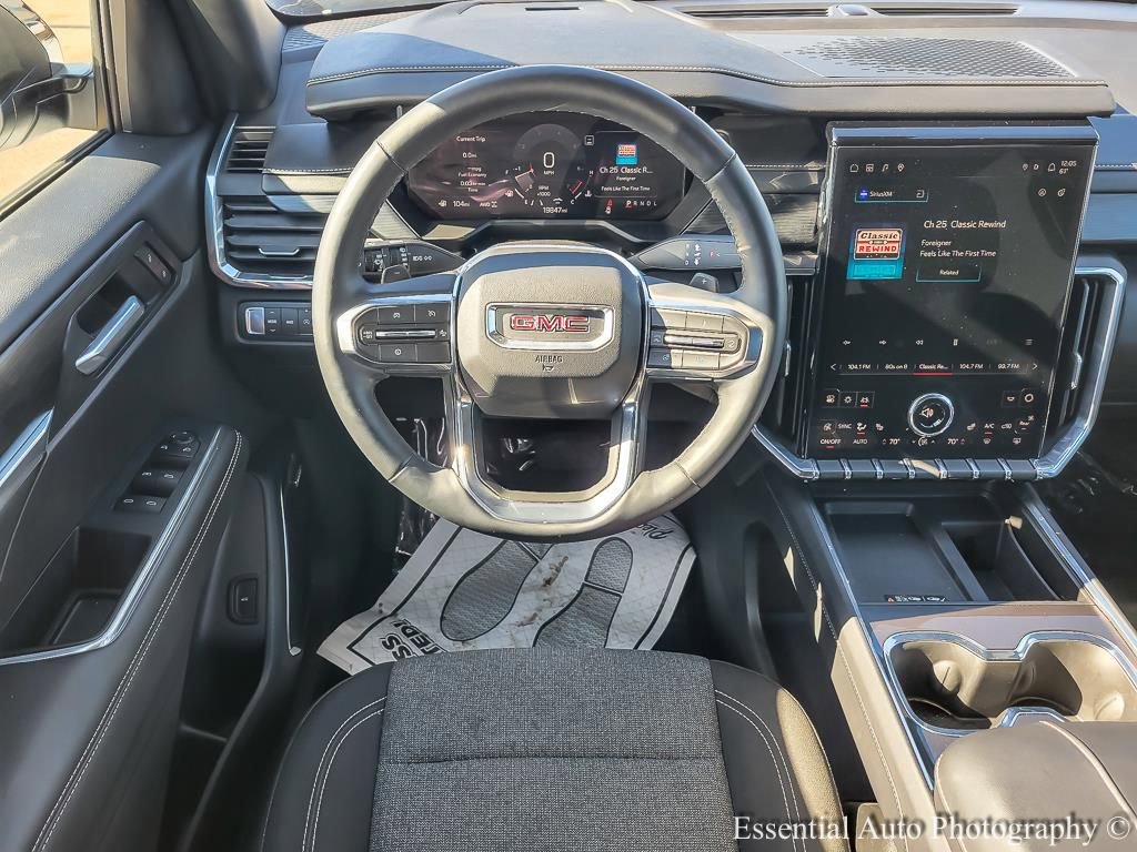 Used 2025 GMC Acadia Elevation AWD/4WD image 12