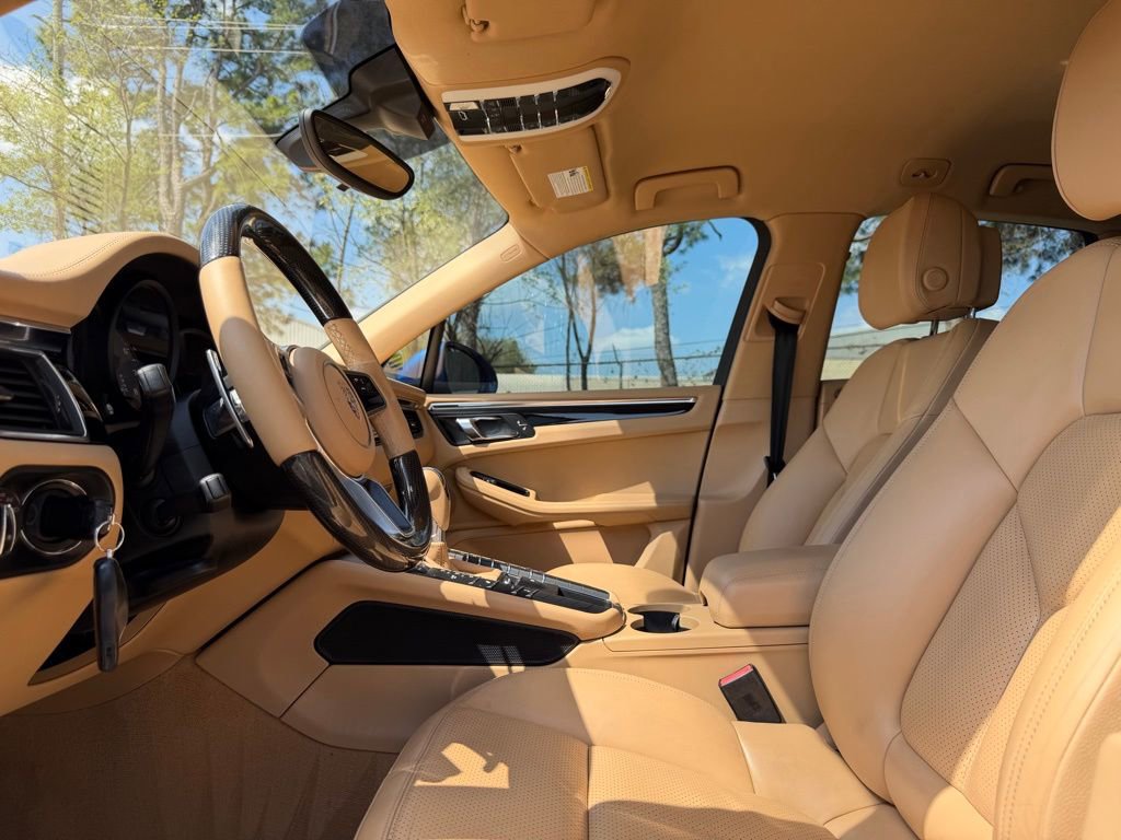 Used 2015 Porsche Macan S image 11