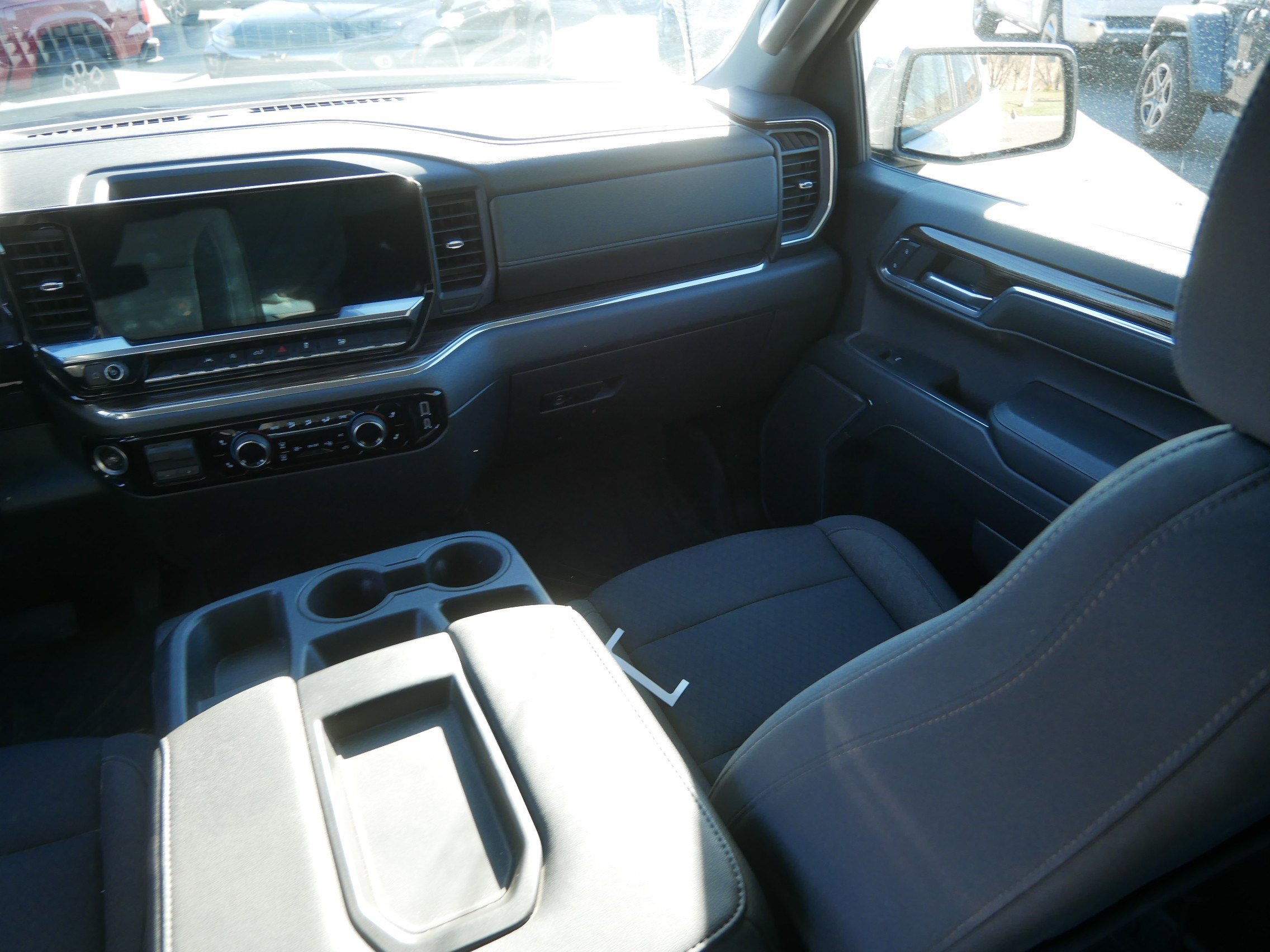 Used 2024 Chevrolet Silverado 1500 LT w/ Protection Package image 11