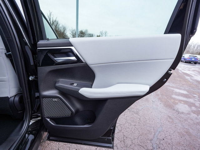 New 2026 Mitsubishi Outlander SE AWD/4WD image 14