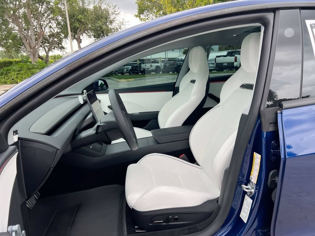 Used 2026 Tesla Model 3 Performance AWD/4WD image 12