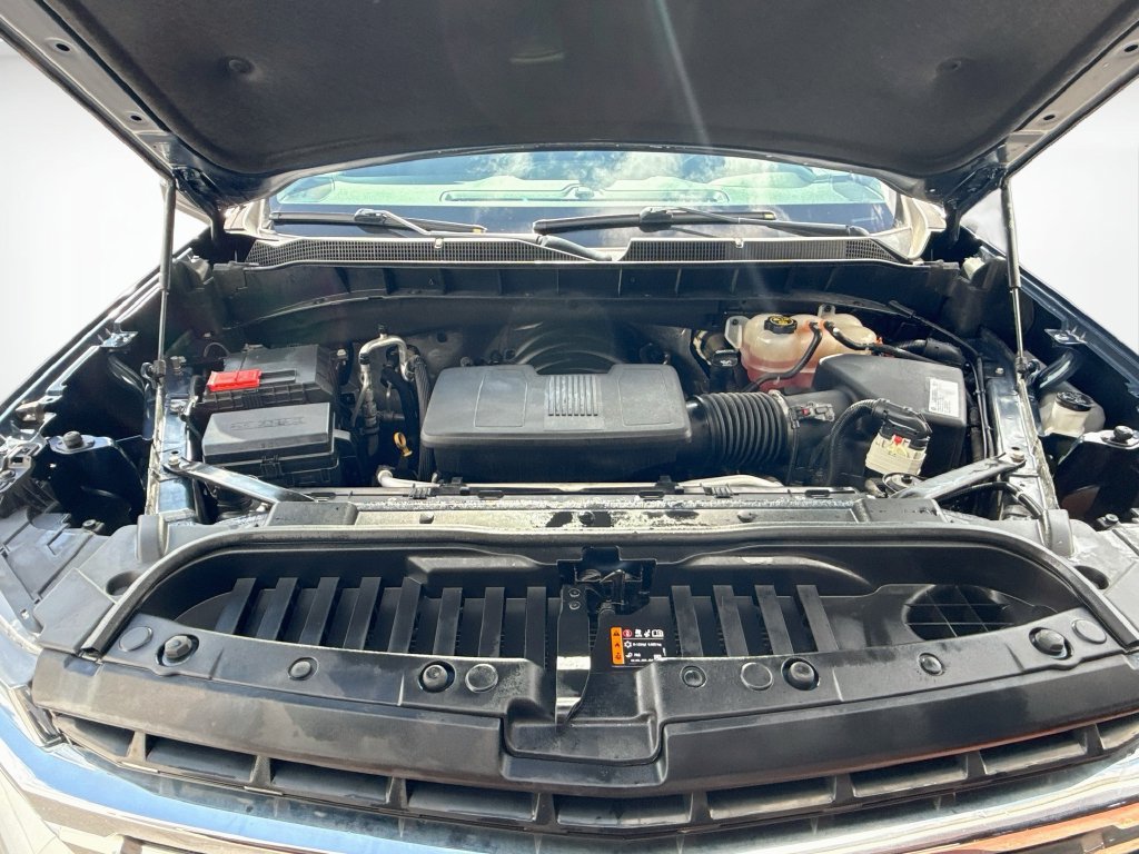 Used 2019 Chevrolet Silverado 1500 LT w/ All-Star Edition AWD/4WD image 28