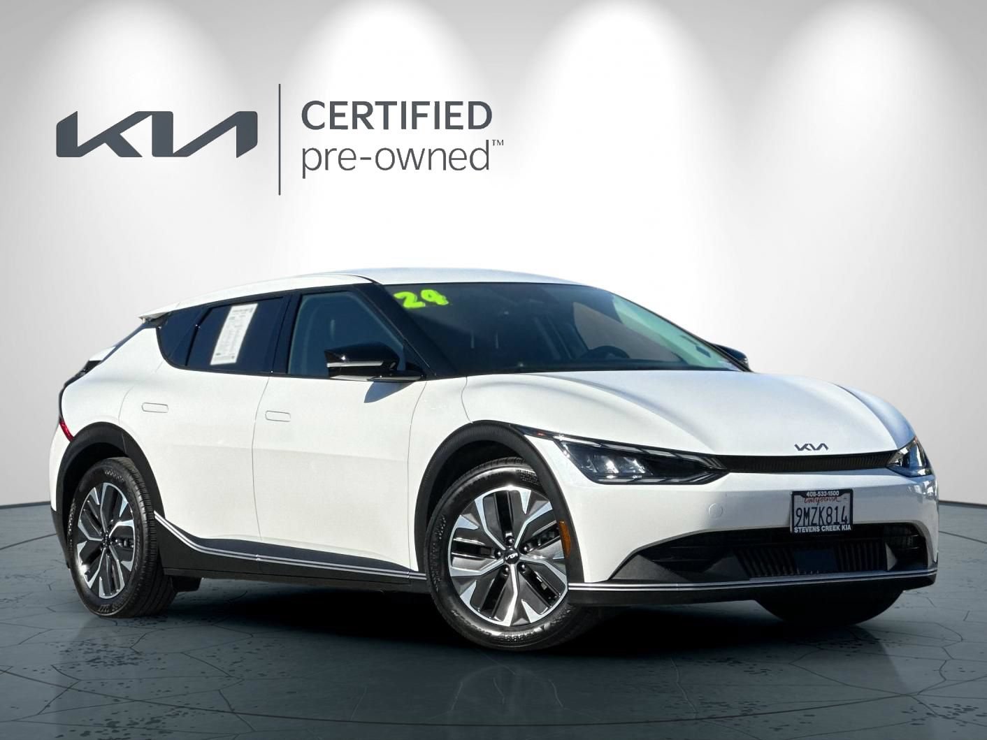 Certified 2024 Kia EV6 Light RWD image 2