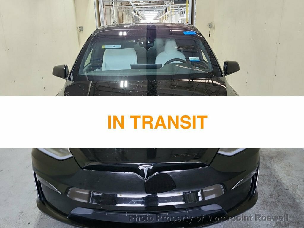 Used 2024 Tesla Model X Plaid image 17