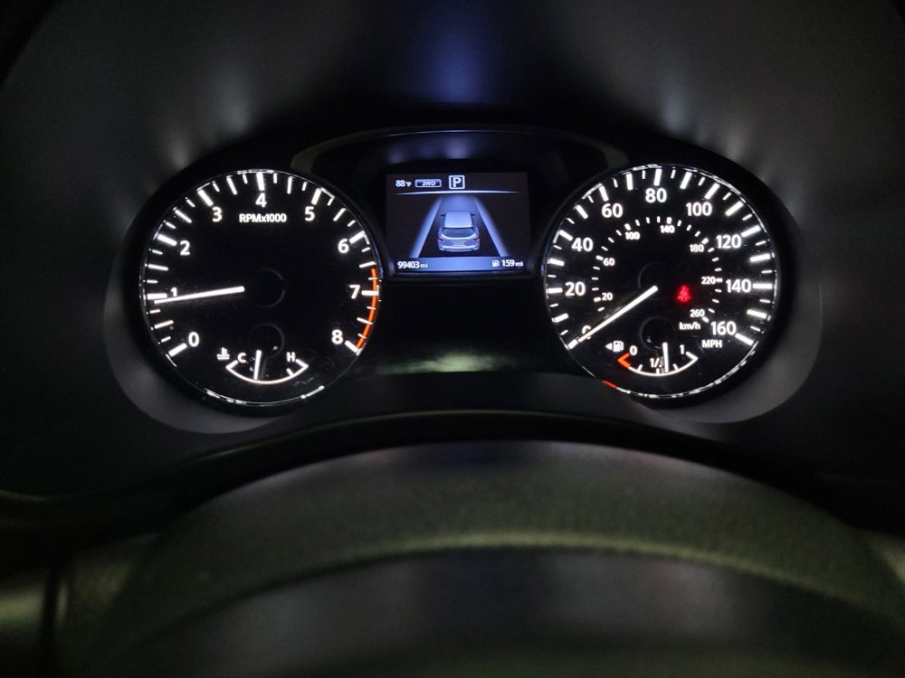Used 2017 Nissan Pathfinder SV AWD/4WD image 23