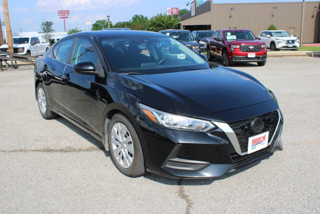 Used 2022 Nissan Sentra S w/ Electronics Package FWD image 3
