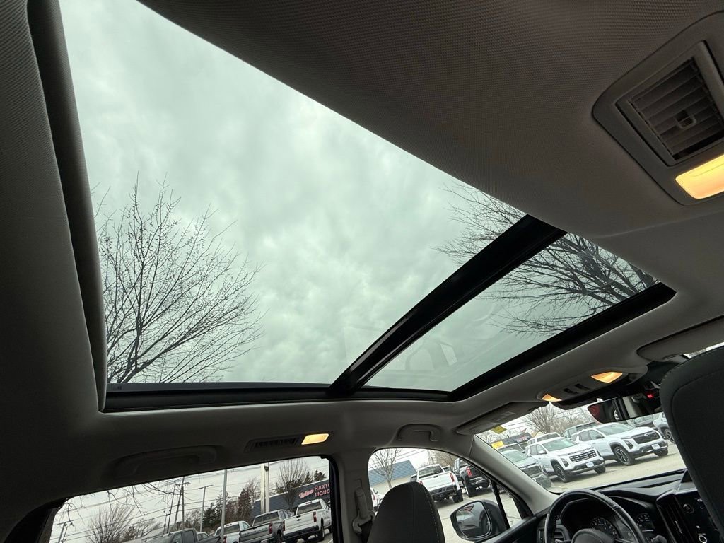 Used 2024 Subaru Ascent Onyx Edition Limited image 31