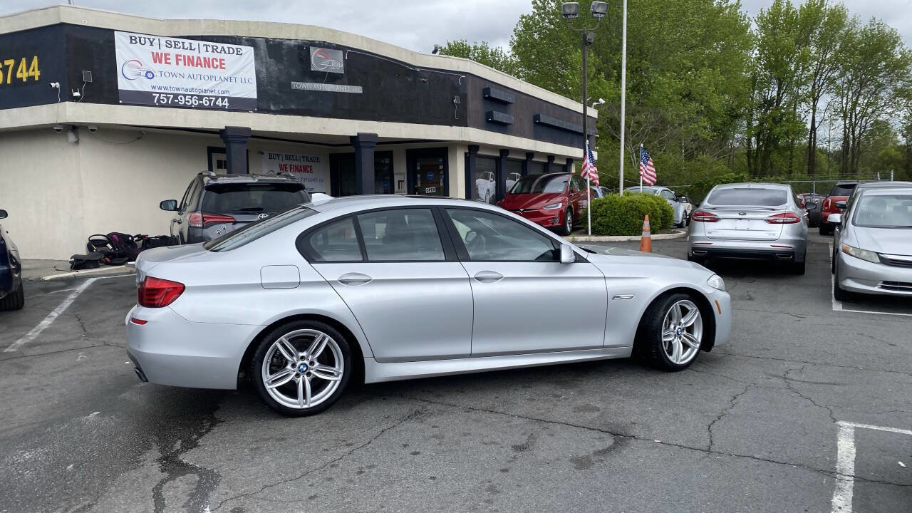 Used 2013 BMW 550i Sedan RWD image 14