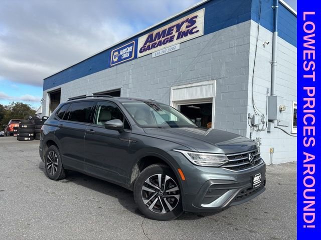 Used 2022 Volkswagen Tiguan S AWD/4WD image 1