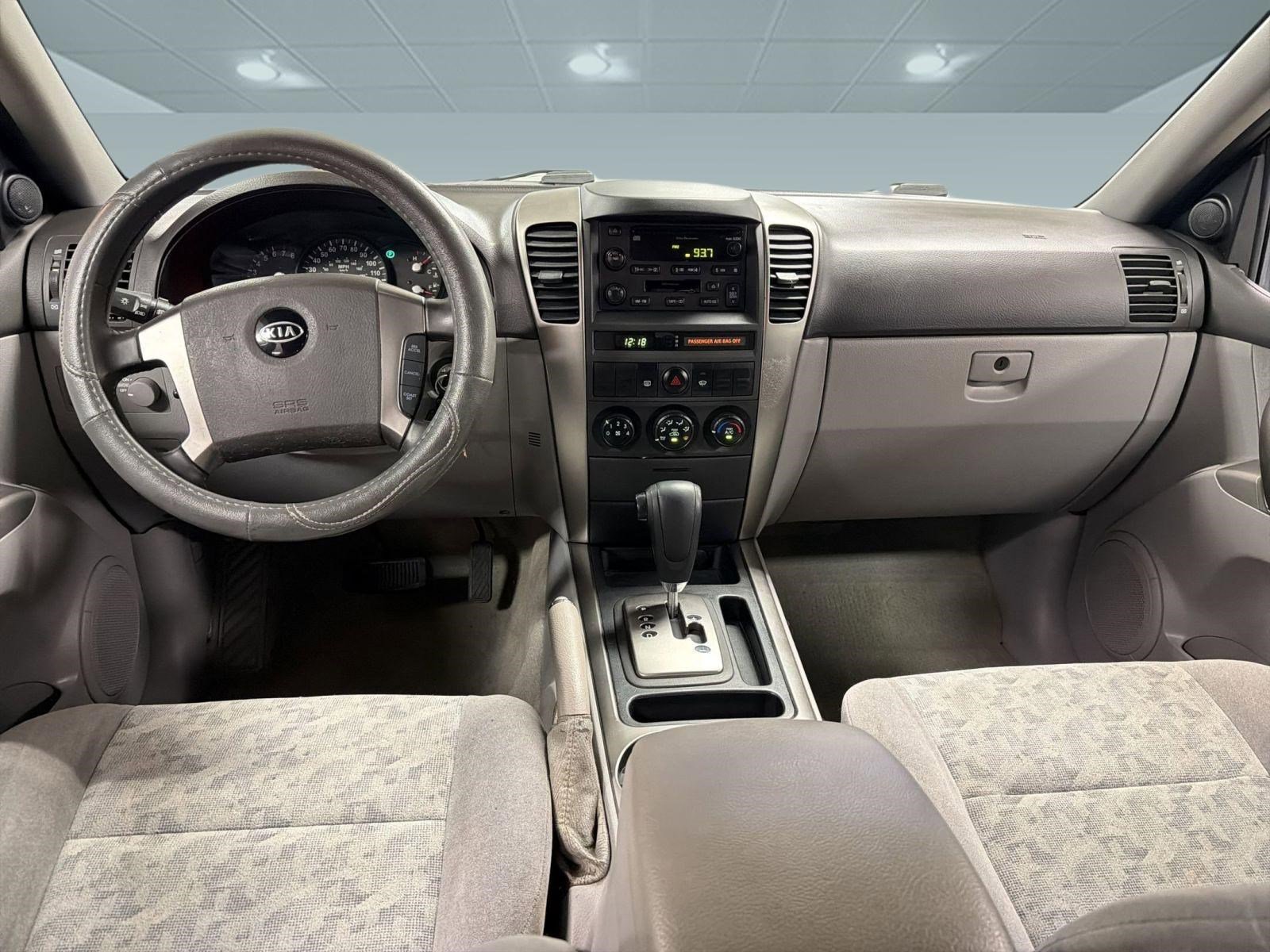 Used 2006 Kia Sorento 2WD image 16