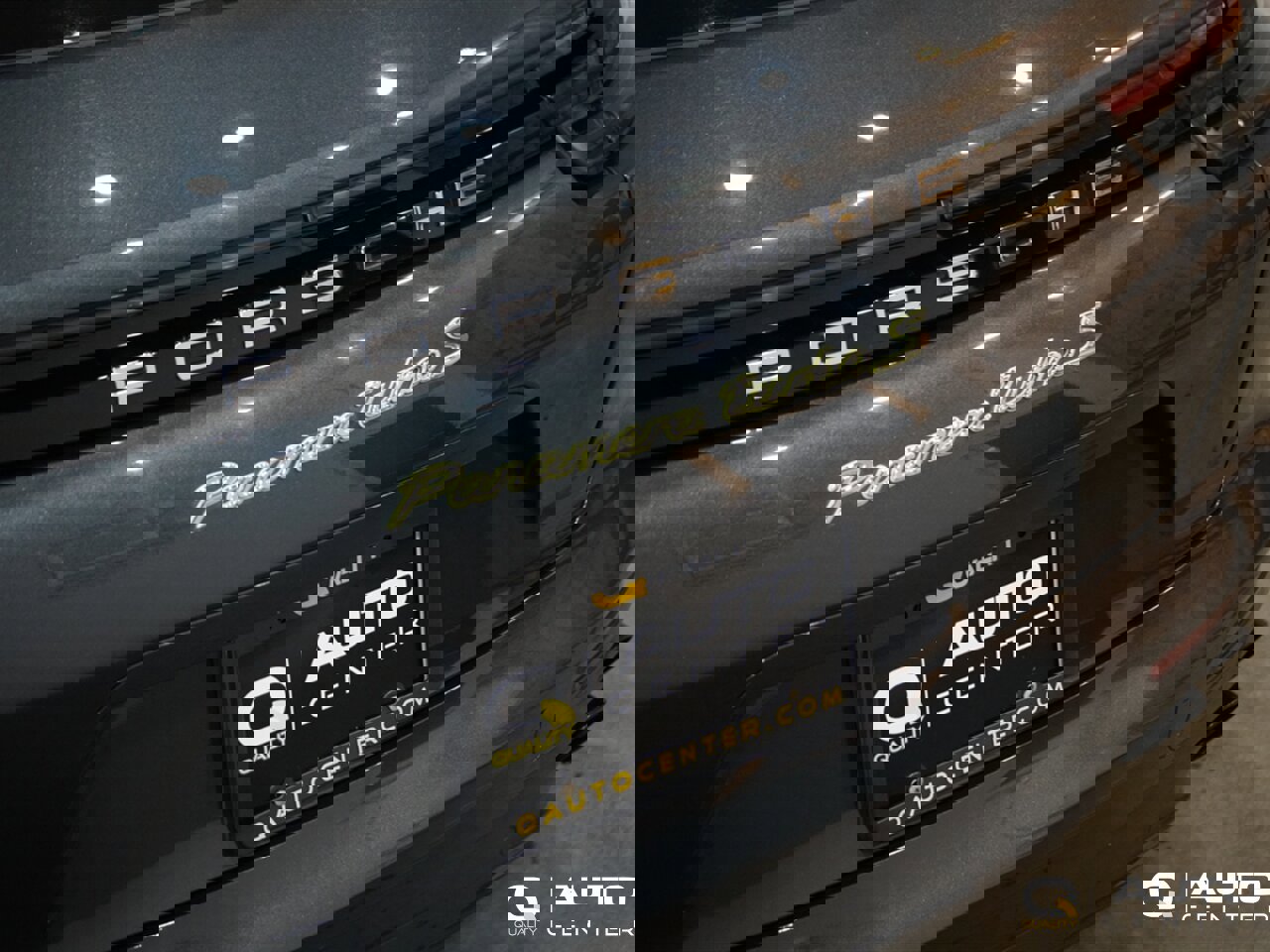 Used 2019 Porsche Panamera Turbo S image 8