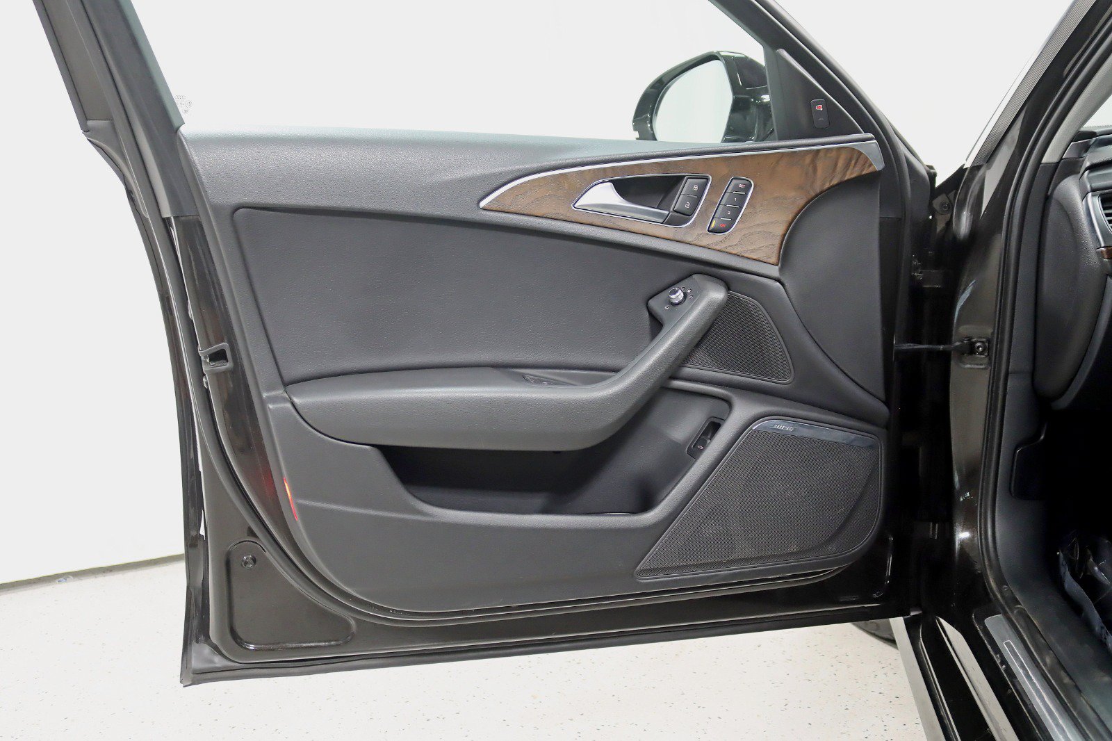 Used 2012 Audi A6 3.0T Prestige AWD/4WD image 35