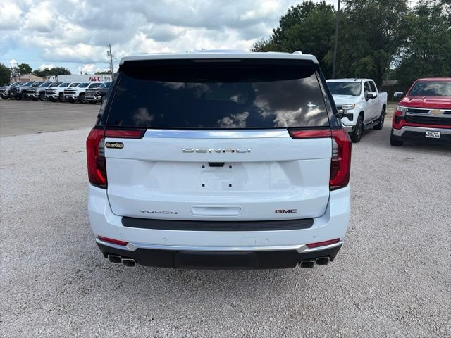 New 2026 GMC Yukon XL Denali w/ Denali Reserve Package AWD/4WD image 5