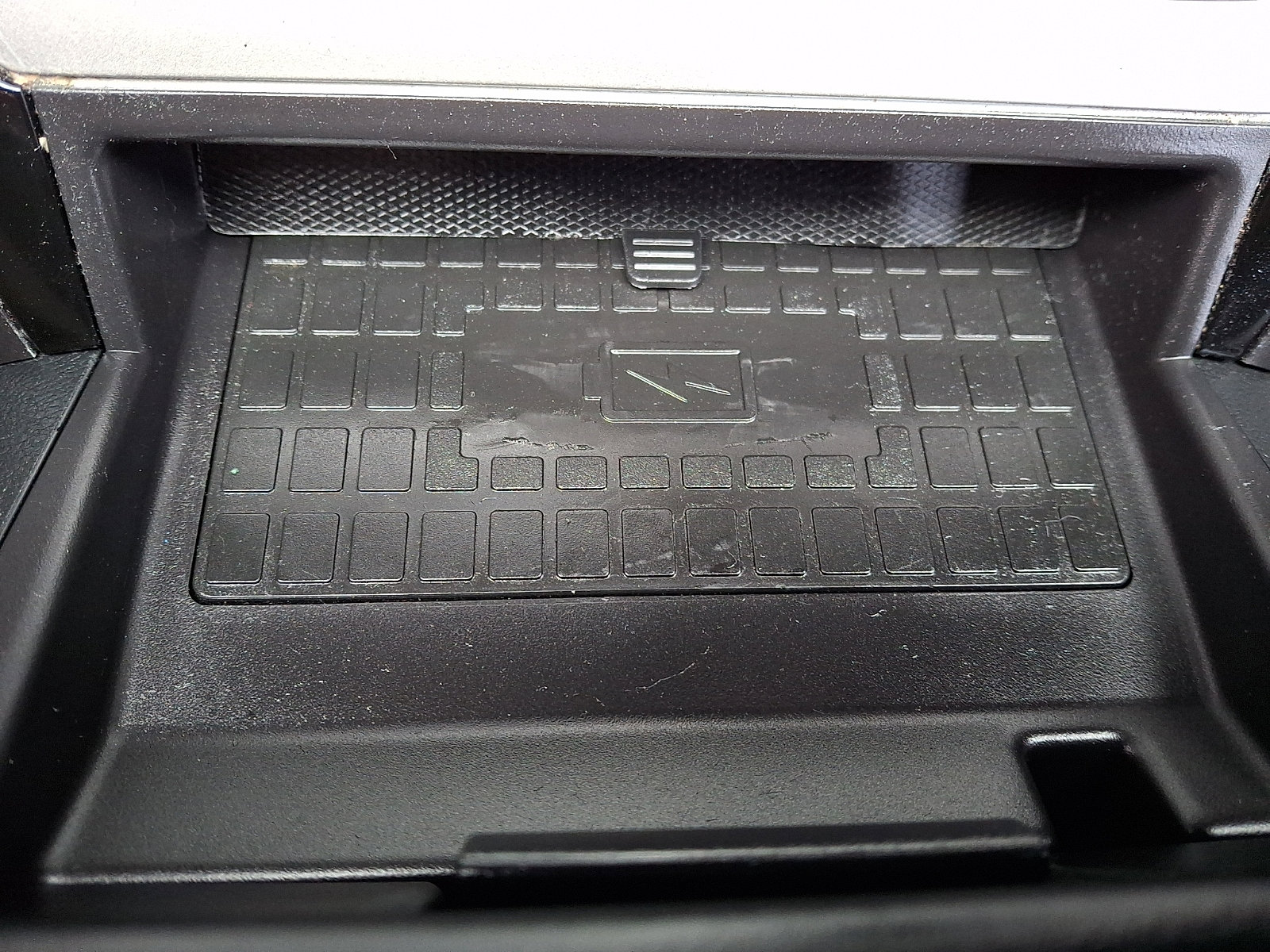 Used 2022 Ford Explorer ST-Line image 26