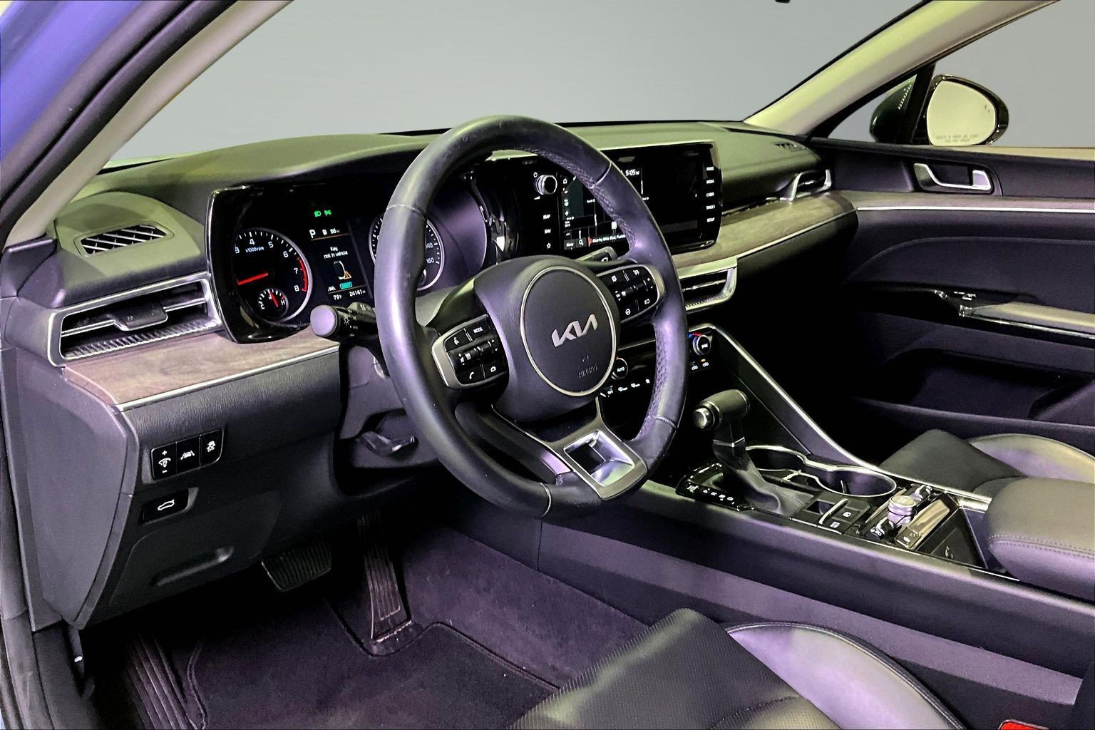 Used 2023 Kia K5 EX FWD image 16