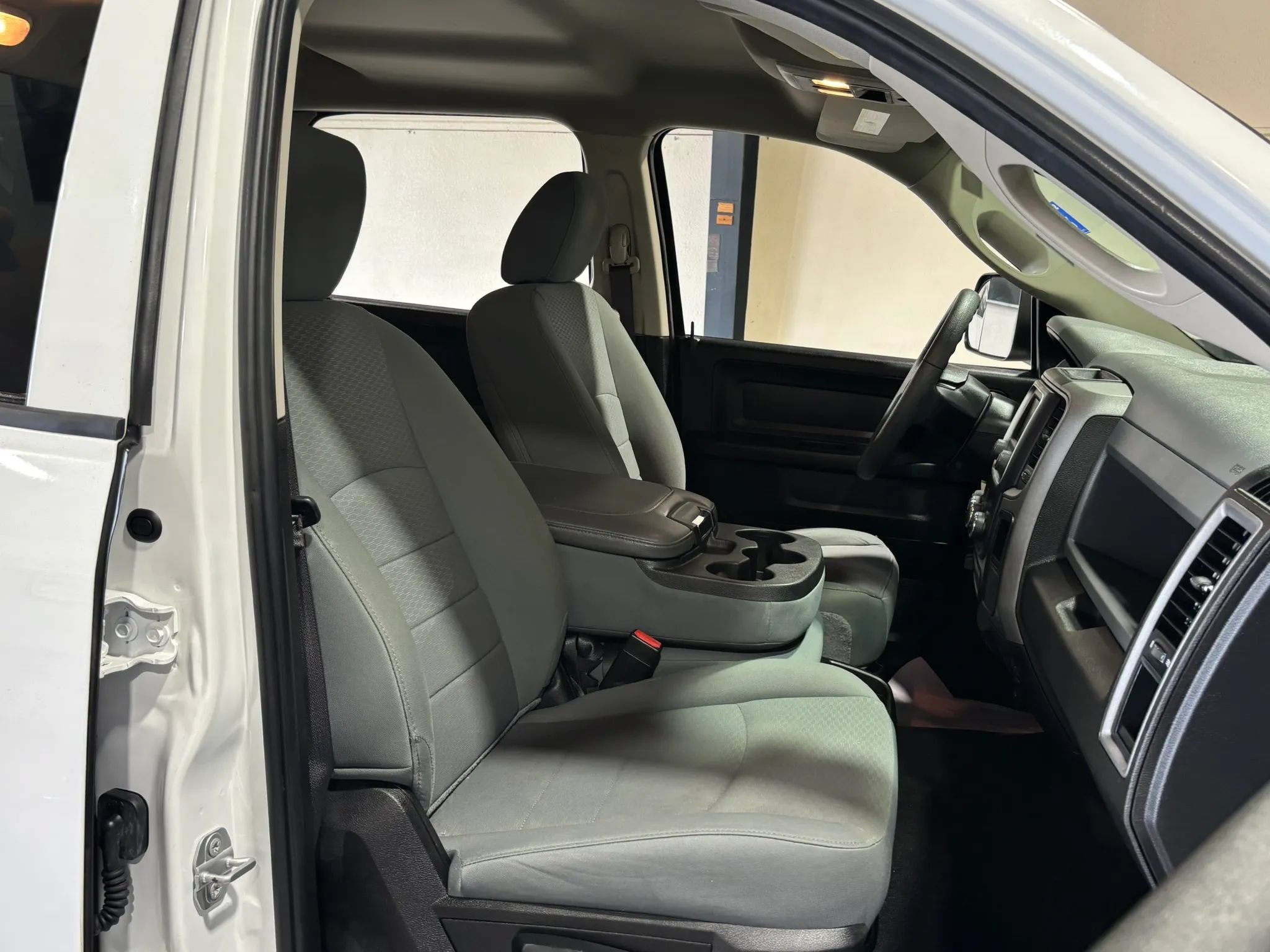 Used 2019 RAM 1500 Tradesman w/ Popular Equipment Group AWD/4WD image 15