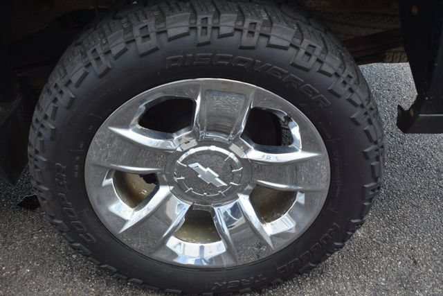 Used 2014 Chevrolet Silverado 1500 LTZ w/ LTZ Plus Package AWD/4WD image 45