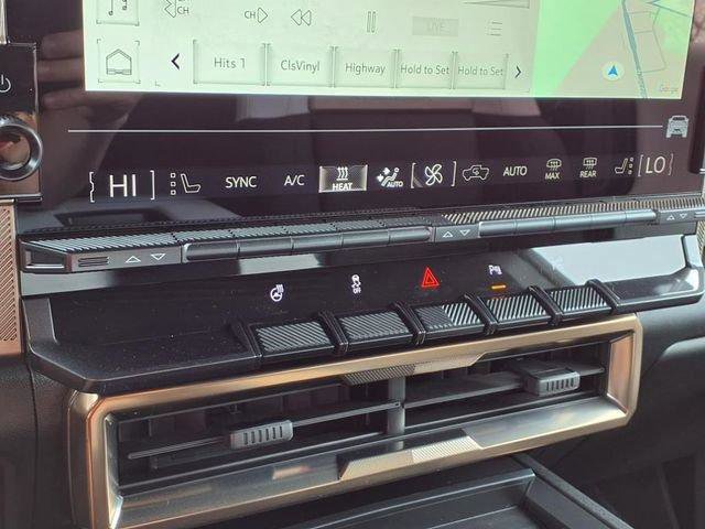 New 2025 GMC Hummer EV 2X AWD/4WD image 10