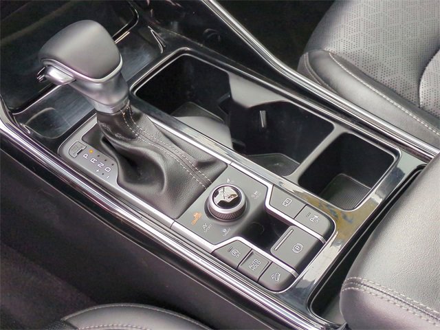Used 2023 Kia Sorento SX image 17