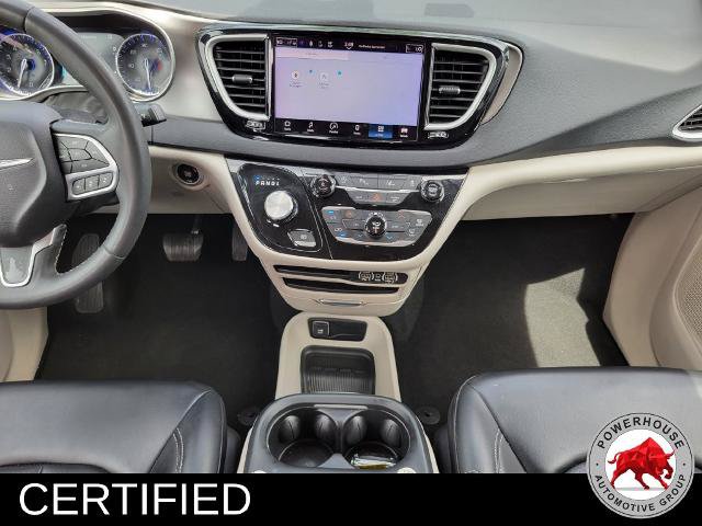 Used 2023 Chrysler Pacifica Touring-L FWD image 22