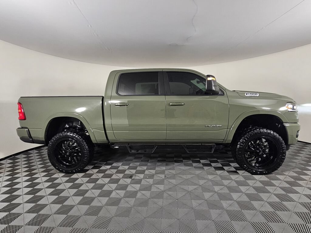 New 2026 RAM 1500 Big Horn AWD/4WD image 4