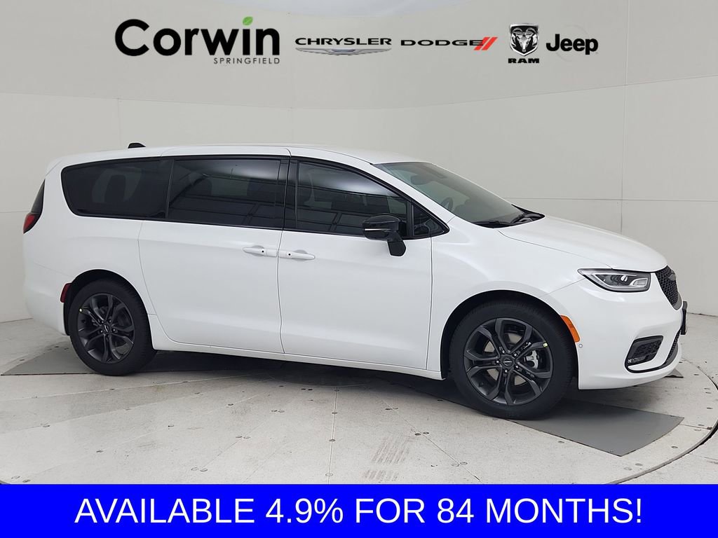 New 2026 Chrysler Pacifica Select 360° Tour