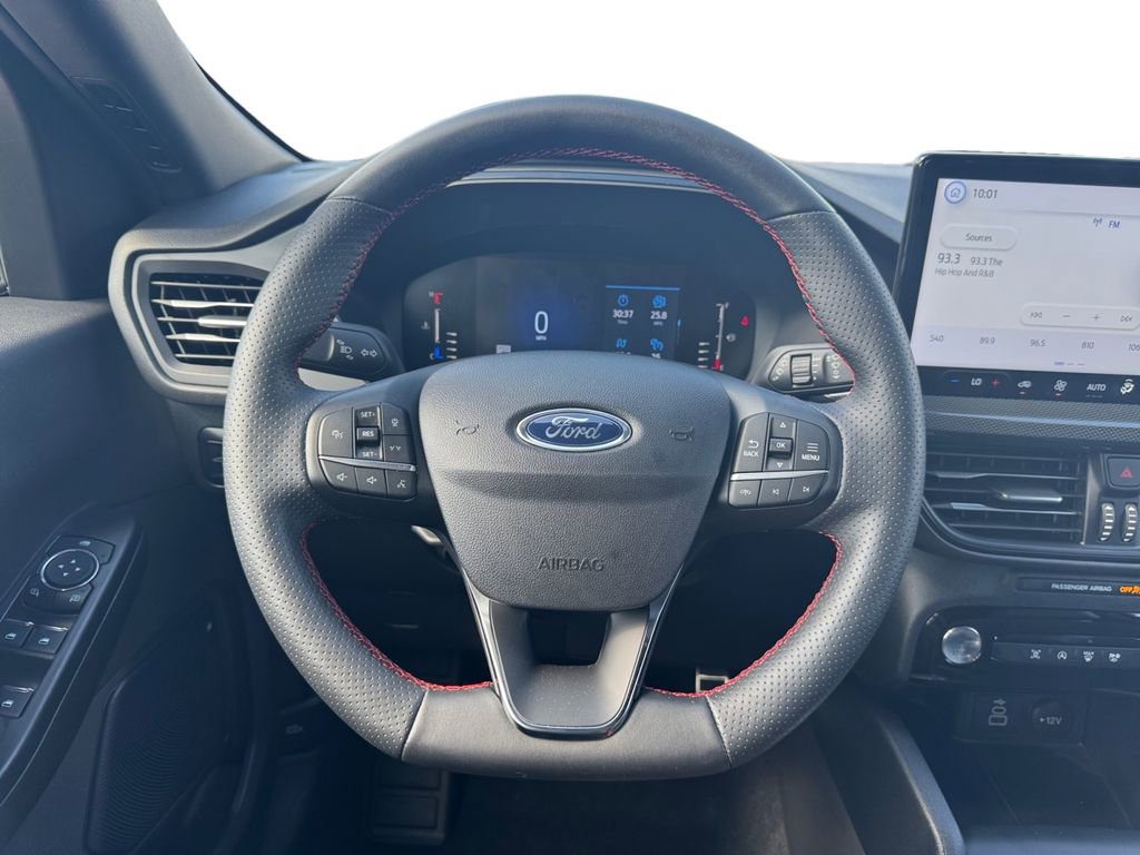 Used 2024 Ford Escape ST-Line w/ Tech Pack #1 FWD image 12