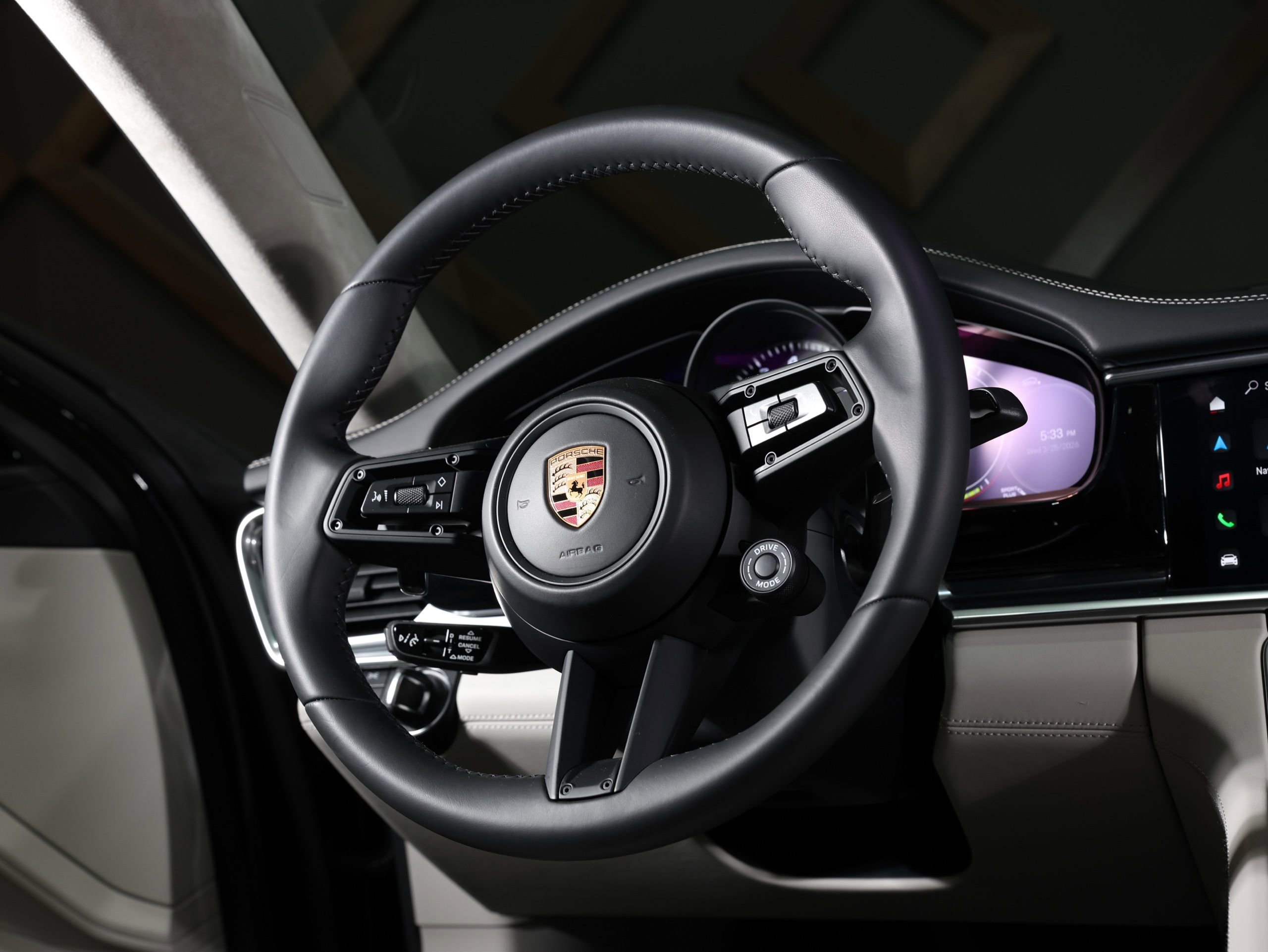 Used 2023 Porsche Panamera Turbo S image 46