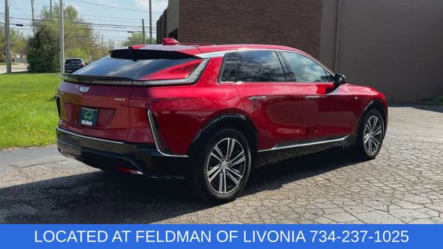 Used 2024 Cadillac Lyriq Luxury RWD image 8