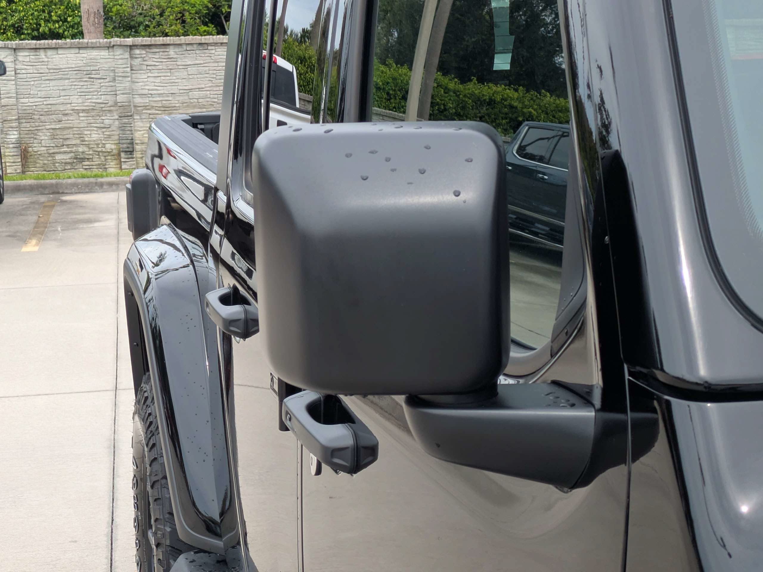 Used 2026 Jeep Gladiator Sport AWD/4WD image 8