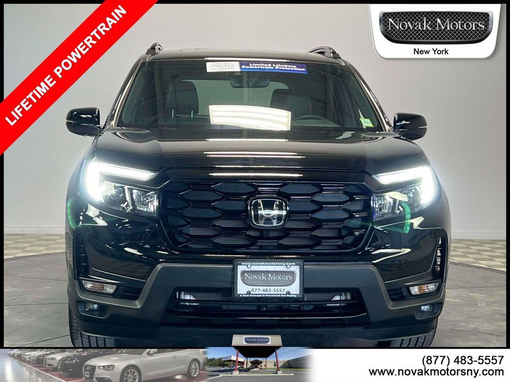 Used 2023 Honda Passport Elite image 2