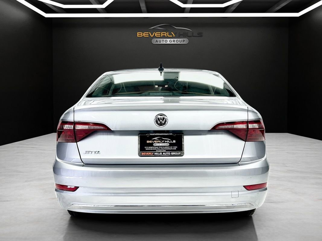 Used 2021 Volkswagen Jetta S image 4