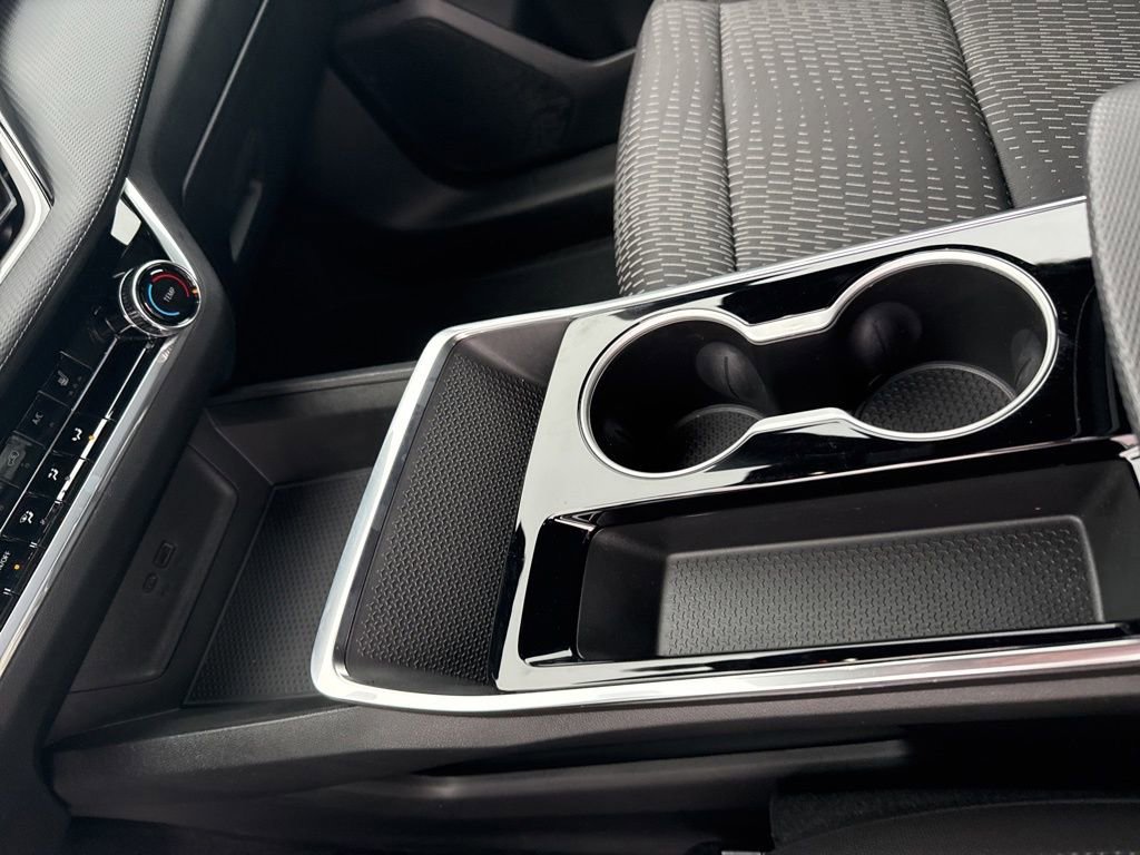 Used 2025 Chevrolet Equinox LT image 20