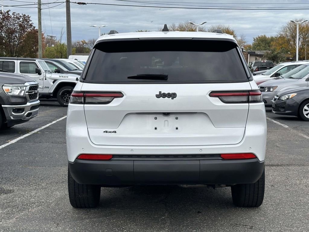 Certified 2023 Jeep Grand Cherokee L Laredo image 5