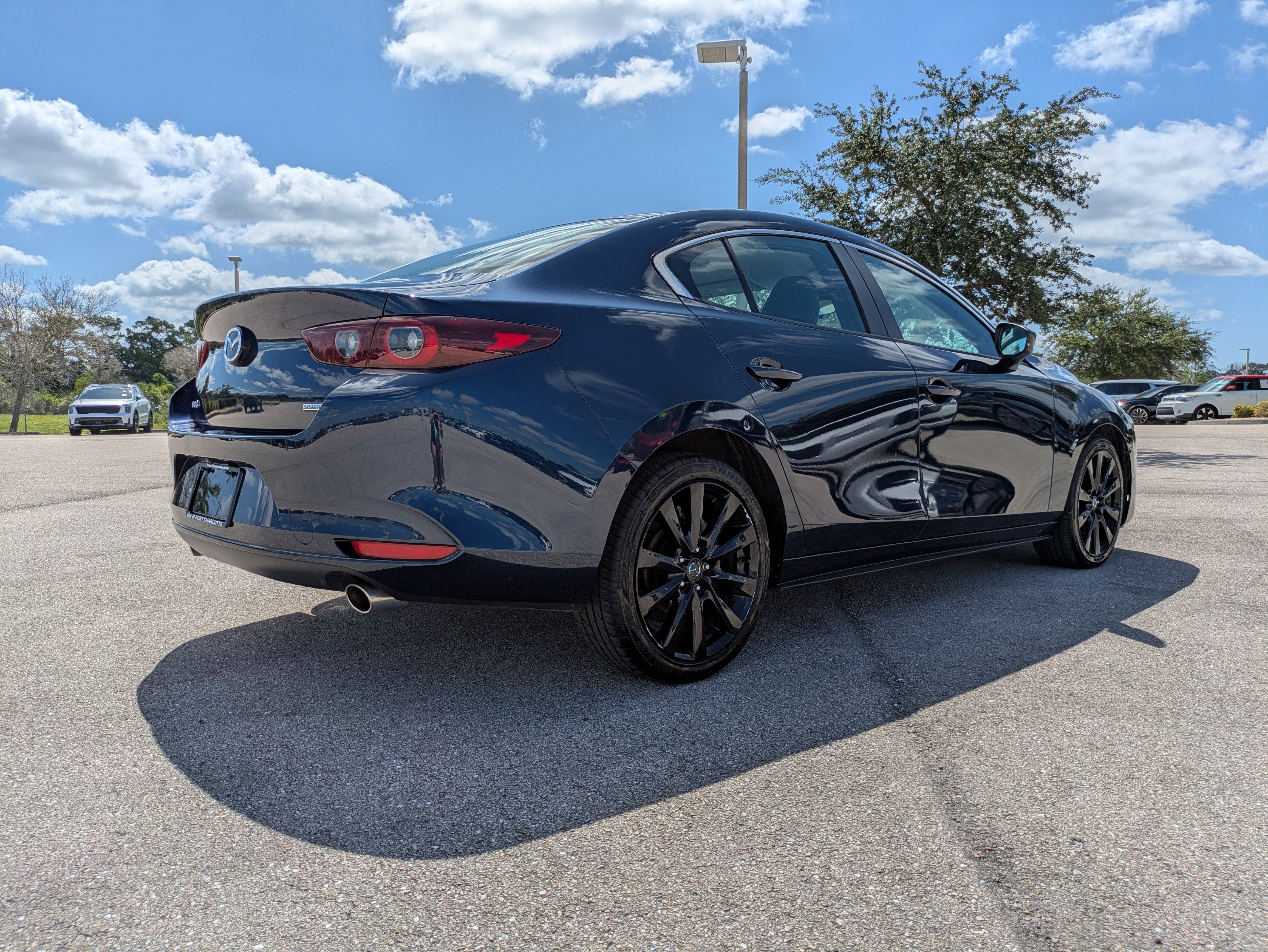 Used 2024 MAZDA MAZDA3 s FWD image 4