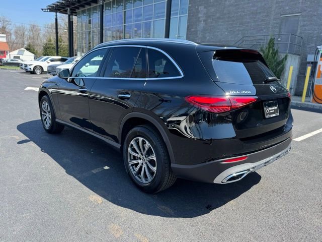 Used 2026 Mercedes-Benz GLC 300 4MATIC image 5
