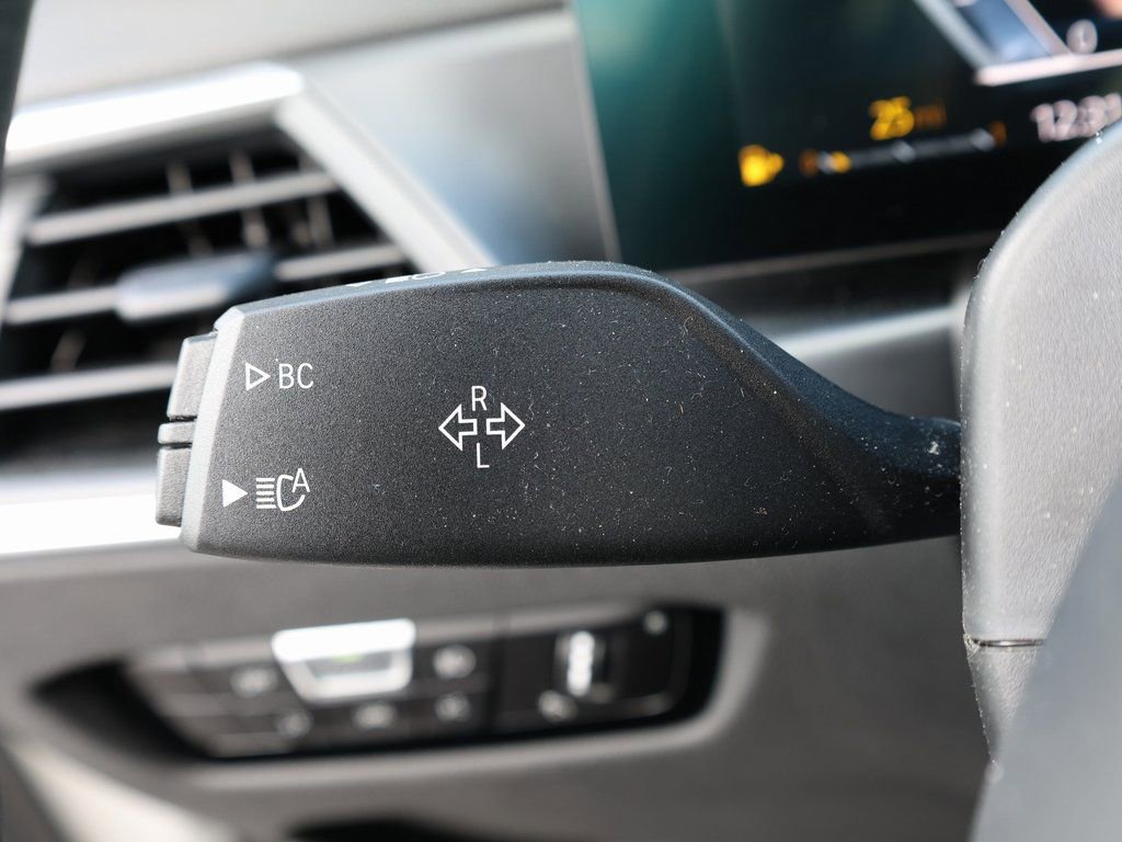 Used 2024 BMW 330i Sedan w/ Premium Package image 41