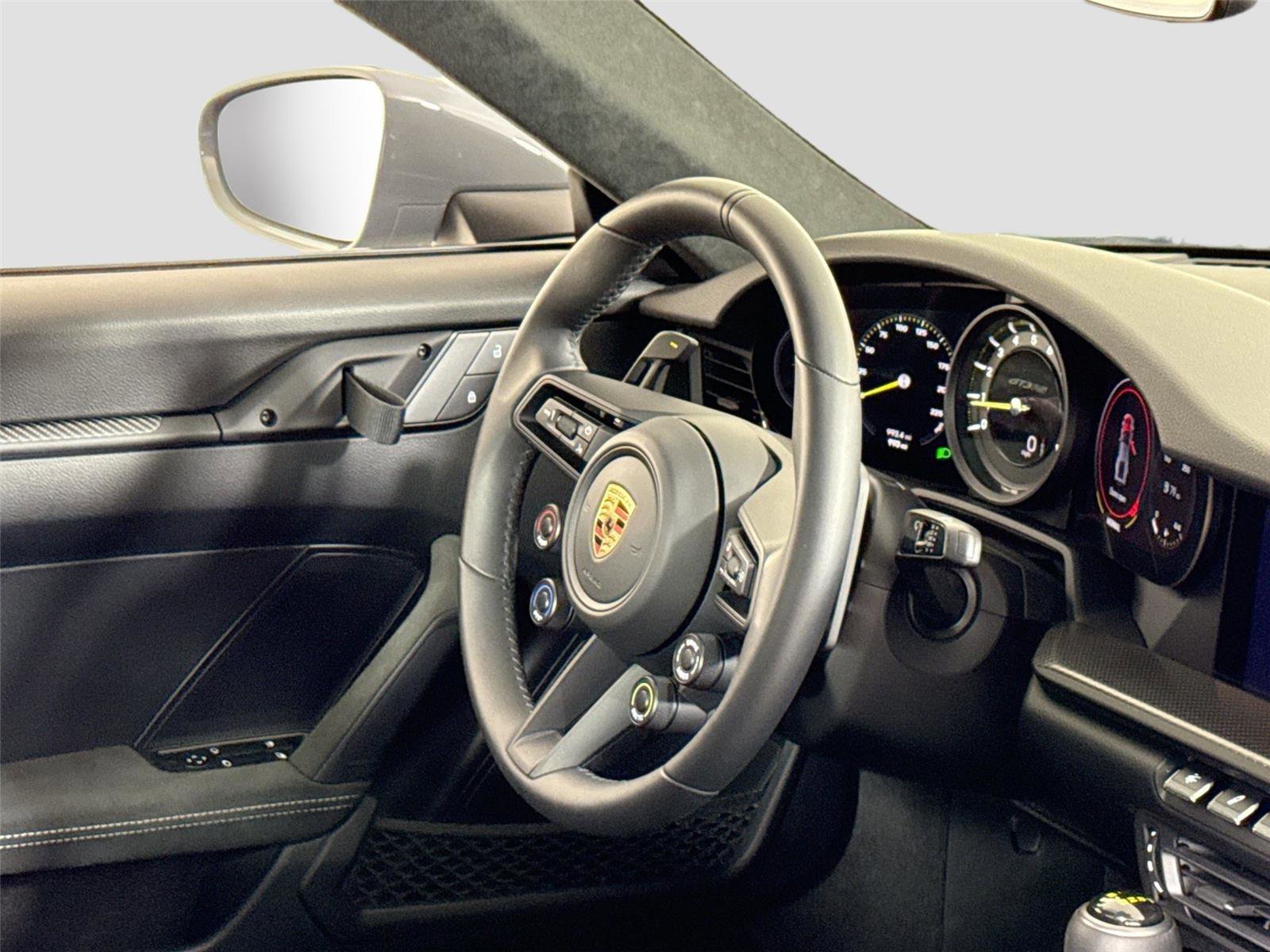 Used 2023 Porsche 911 GT3 RS image 31