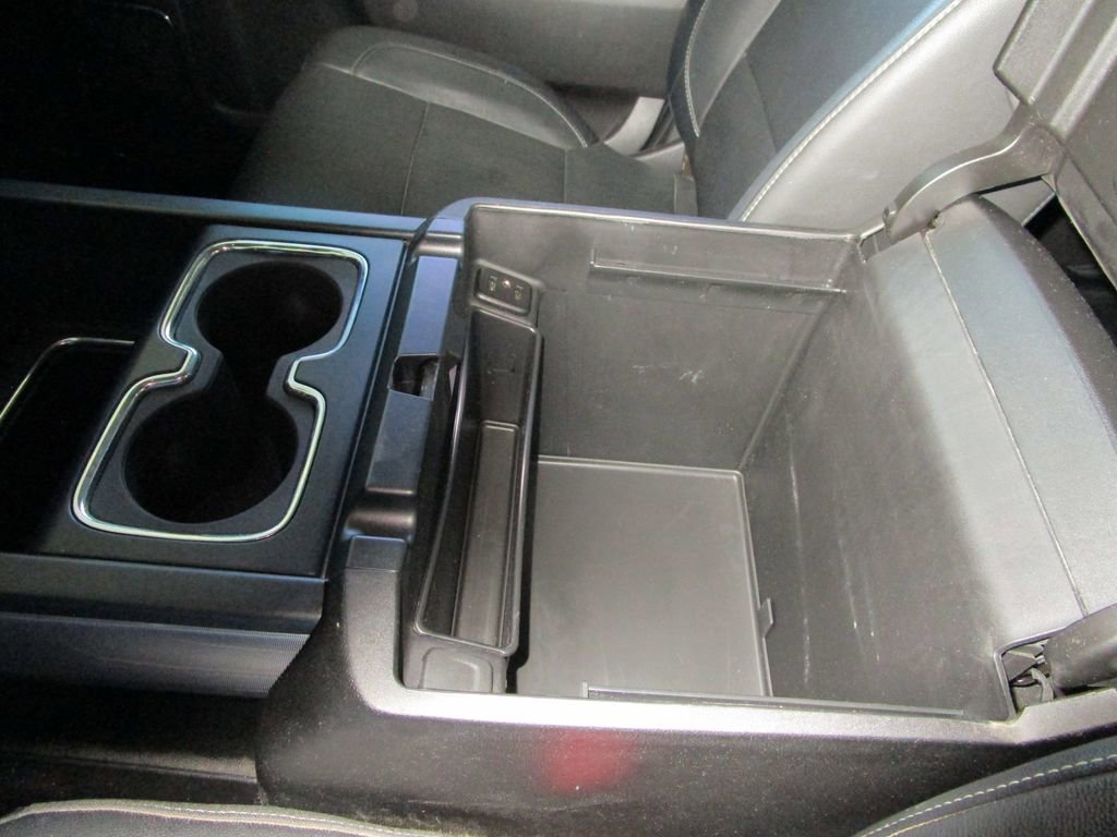 Used 2018 Chevrolet Silverado 1500 LTZ Z71 w/ Midnight Edition image 35