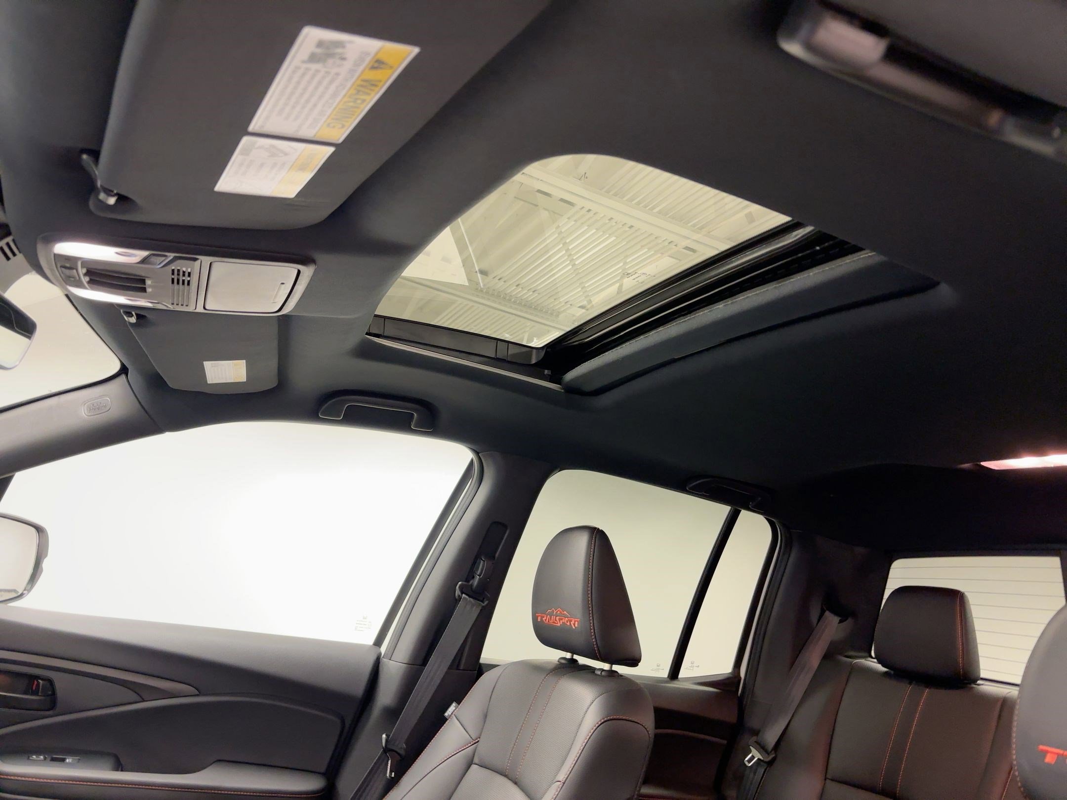 Used 2025 Honda Ridgeline TrailSport image 15